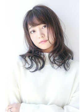 ラシェンテ リセ 西宮北口(La Sente Lycee) Lycee　大人感のあるミディアムロングスタイルです！