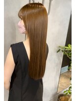 艶髪　ストレートロング　顔周りカット