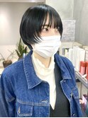 顔周りレイヤー マッシュショート