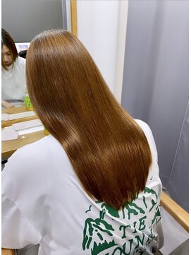 イニット 奈良新大宮(init.) 20代 30代 40代 髪質改善 ココアブラウン 艶感ストレート 透明感