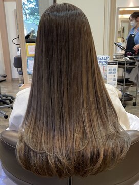 アルターリール(aL ter Rire) 前髪/マチルダボブ/ピンクベージュ/インナーグレージュ/澤瑞絵