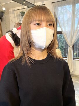 ニュウニュウ(NIU NIU) 寒色ベージュ♪