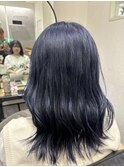 ネイビーブルー