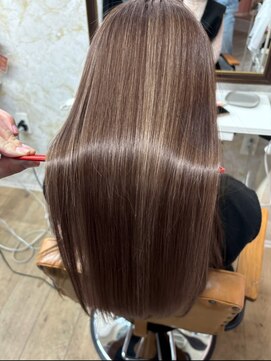 フィガロ ウメダ(FIGARO UMEDA) モカベージュ/艶髪/髪質改善/縮毛矯正/梅田/韓国ヘア