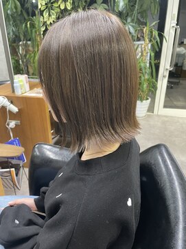 トクテ 吉祥寺(tokute) グレージュカラー/ボブウルフ/黒髪/ココアベージュ