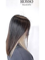 ロッソ 浦添店(Rosso)&nbsp;ミディアム顔周りレイヤ―、インナーカラー