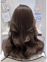 カシェ シモムラ(Cashe'e SHIMOMURA)&nbsp;マロンブラウン～大人レイヤーカットを添えて～