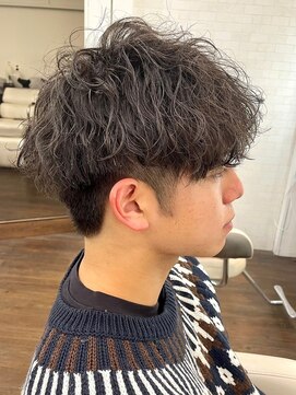 ヘアアンドビューティ ガーデン ベルモール店(HAIR AND BEAUTY GARDEN) メンズ波巻きスパイラルパーマシャドウパーマ刈り上げマッシュ