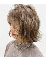 ファムヘア(fam.hair) ハイライトボブ