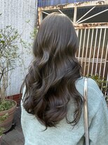 ティエラ 原宿 表参道(Tierra) 【Tierra桑原圭太】肌をくすませない特殊配合のオリーブカラー