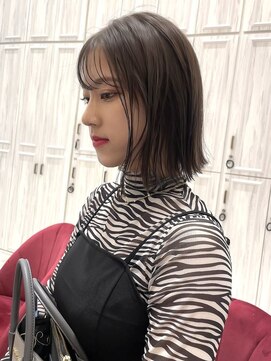 ティディ(Tidi) ヘイリーボブ/切りっぱなしボブ/くびれボブ/ラベンダー/豊中庄内