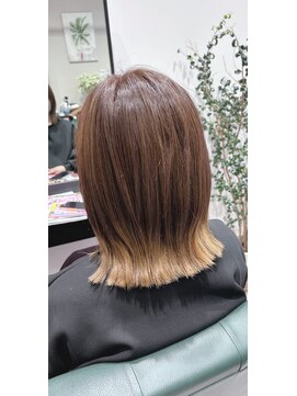 裾グラデーションカラー