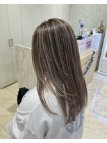 ケンジ 平塚 アネッタ(KENJE annetta)&nbsp;ベージュ×ハイライト