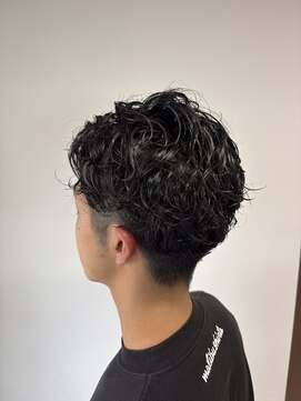 イッヒ 茅ヶ崎(IHHI) men's 無造作ナチュラルパーマ