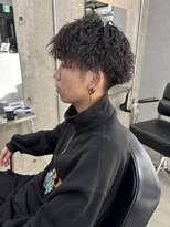 オルカ(ORCA) ツイスパ/パーマ/men's/センターパート/ダウンパーマ/新宿/藤沼