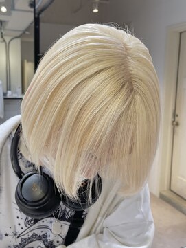 melt.tokyo【メルトトウキョウ】【4月中旬NEW OPEN（予定）】 インナーカラー/トリートメント/デザインカラー/ペールピンク