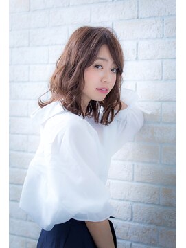 エルデ ナインズ ヘアー スタンド 川口店(elde 9's HAIR STAND) ヴェールウェーブ外ハネ似合わせひし形シルエットグレージュ