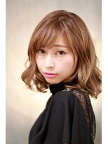 ディオ アンド ルーチェ アット(Dio&Luce at.)&nbsp;[Giorno by Dio]ヌードグレージュの大人ミディアム