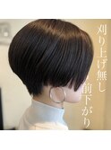 刈り上げ無し　切りっぱなしボブ　スリークボブ