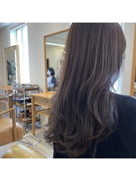 フォルメージ(formage) ブリーチ無しベージュ