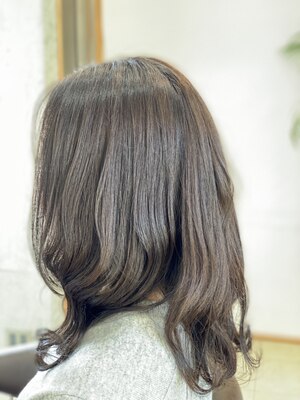 髪のお悩みを解消するカット技術《ヘアリセッター》で人生が変わる！扱いやすい髪になりモチも良いと評判☆