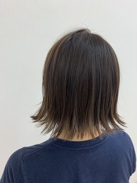 エヌプラス(N+) 黒髪グラデヘアーオリーブグレー小顔に見せるヘアココアベージュ