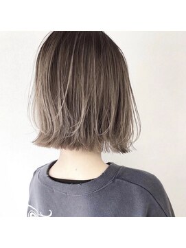アネラ(Anela) ☆外ハネミディアムボブ☆