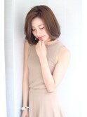 オフィスでも美しい大人ミディボブ