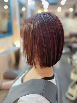 ロンド(Le rond) カシスピンク×切りっぱなしボブ