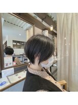 アガルタ(AGARTHA) 大人可愛い前下がりショート