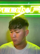 グリーディーフォックス 三軒茶屋(GreedyFOX)&nbsp;波巻き/マッシュパーマ/ウルフ/ハイライト<理容室>三軒茶屋