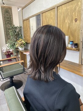 サンデイ(SUNDAY) くびれレイヤー×パールシルバー