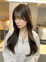 コミレ(COMILE)&nbsp;ロングヘア カットカラー　縮毛矯正　トリートメント　髪質改善