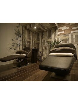 フルフラットシャンプー台×エイジングケアマッサージで夢心地に*癒し空間で<美>を追求*[茅ヶ崎/茅ヶ崎駅]