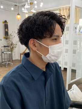 ユイマァルスロウ(YUIMARL SLOW) 【シャドーパーマ】