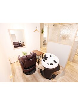 個室でゆっくり、誰にも邪魔されないサロン♪カウンセリングを重視するから伝えづらいことも話しやすい！