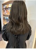 【担当きょうこ】20代30代オリーブベージュ小顔透明感美肌