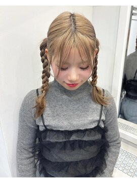 ヴィア(Via) 10代20代30代/ミルクティーベージュ/透明感カラー/ハイトーン