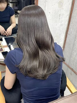 ノイ(noii) オリーブベージュ/ブリーチなし/くびれヘア/名古屋/栄/伏見