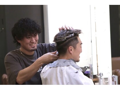 アンバーグリーム(AMBERGLEAM)の写真