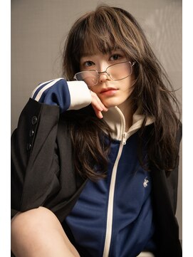 飽きさせないデザイン【HARUNA】