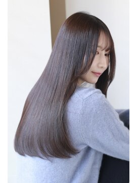 ワンコンセプト(ONE CONCEPT) 伸ばし中のロングヘアでもまろやかさを！