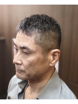 ケースタイルヘアスタジオ 虎ノ門店(K-STYLE HAIR STUDIO) <虎ノ門>メンズベリーショート/理容室/白髪ぼかし/シェービング