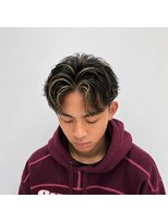 ドアーズ 西金沢(DOORS) フェザーパーマ×金メッシュ