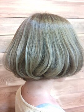 スワロウテイル(Swallow tail) クラシカル・ボブ