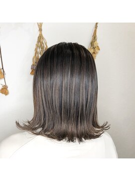 ウル(Ulu) ラベンダーバレイヤージュ