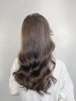 メーヴェ(Mowen) mowen 南堀江 透明感アッシュグレージュ×ヌーディーカラー