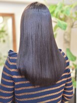 イリーブ(elieve)&nbsp;チャコールアッシュで、まとまるスタイルへ