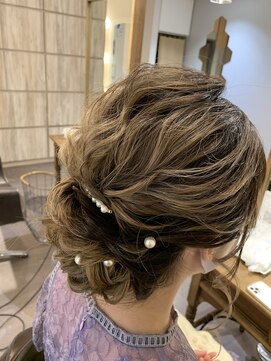 着付けヘアセット専門店 ウィズ(With) ふんわりシニヨンアップ