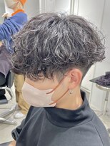 フィフス 名駅(fifth)&nbsp;波巻きスパイラルパーマツーブロックツイストスパイラルパーマ